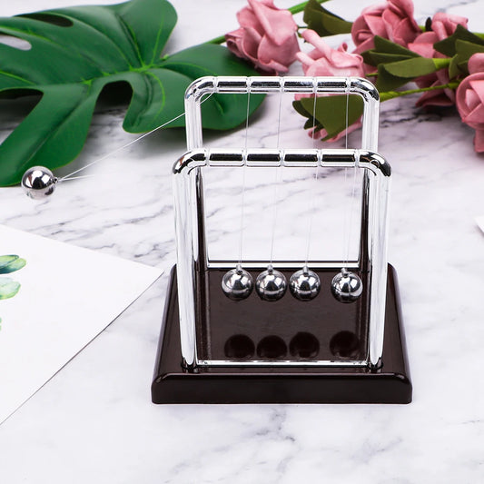 Newton's Cradle Desk Table Decor